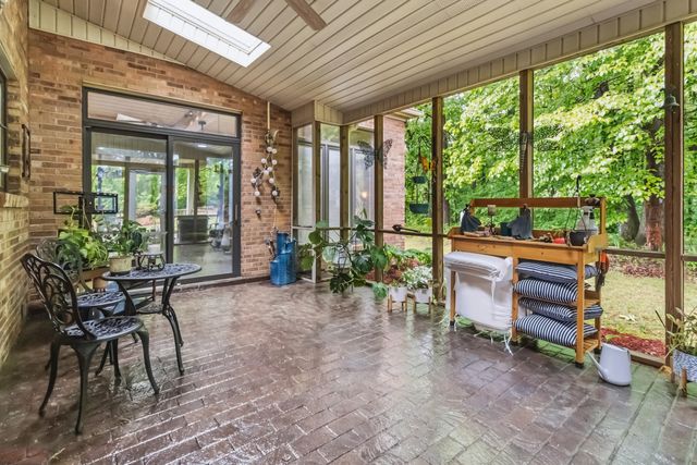 137 Indian Cave Road, Monticello, KY 42633