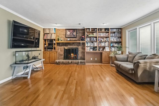 137 Indian Cave Road, Monticello, KY 42633