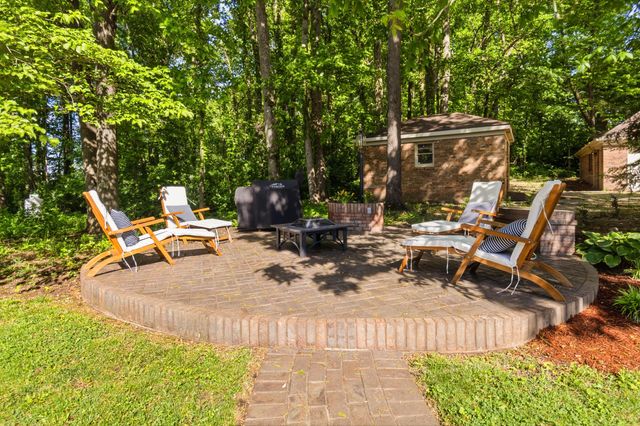 137 Indian Cave Road, Monticello, KY 42633