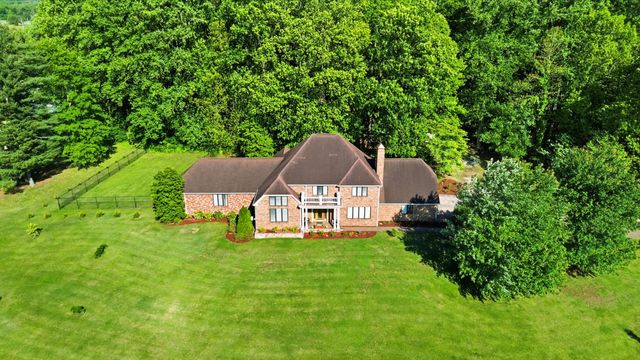137 Indian Cave Road, Monticello, KY 42633