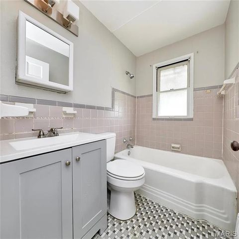 6108 Eaton Drive, Berkeley, MO 63134