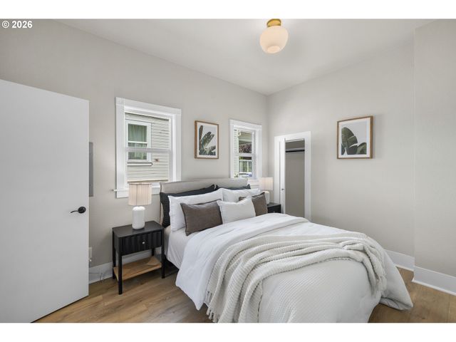 807 Ne 74TH Ave, Portland, OR 97213