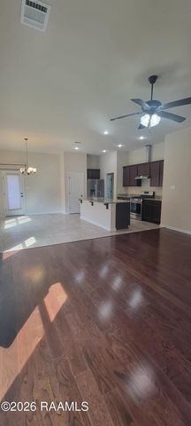 117 Gray Birch Loop, Youngsville, LA 70592