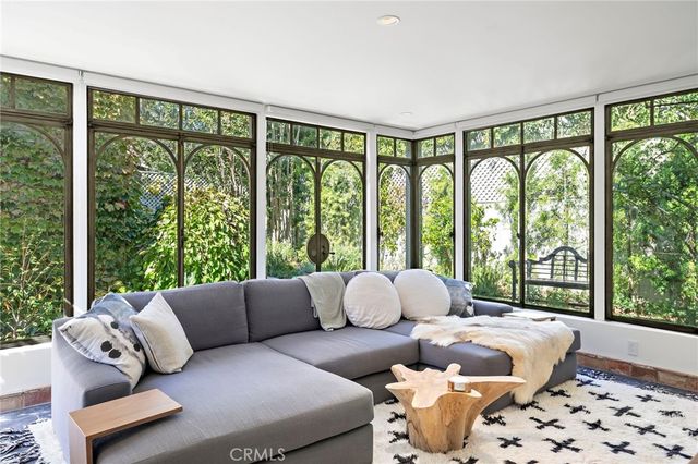 464 Holly, Laguna Beach, CA 92651