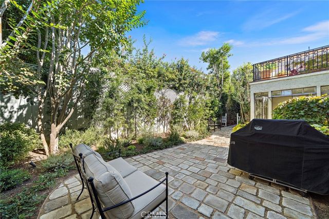 464 Holly, Laguna Beach, CA 92651