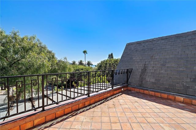 464 Holly, Laguna Beach, CA 92651