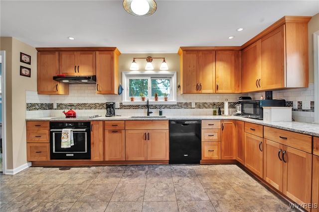 292 Everett Place, Tonawanda, NY 14150