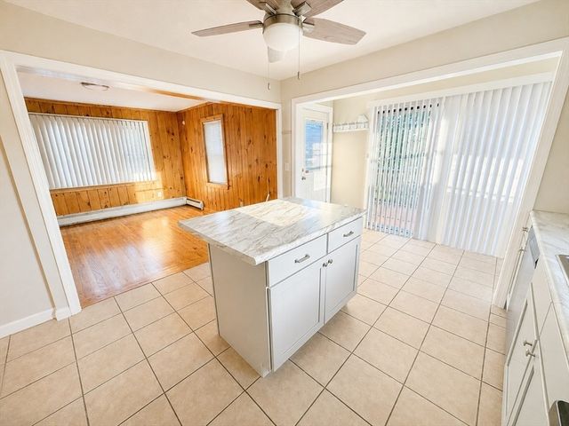 63 Prairie Ave, Swansea, MA 02777