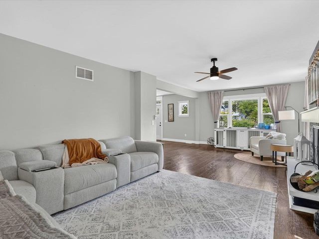 778 S Garfield Avenue, Janesville, WI 53545