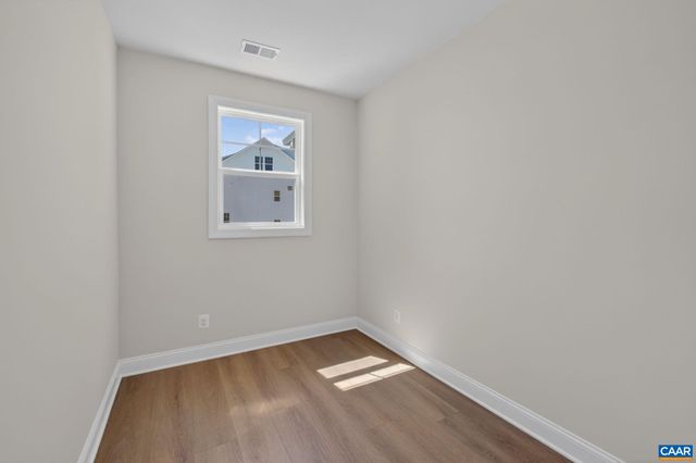 1390 MARCELLA ST, Charlottesville, VA 22911
