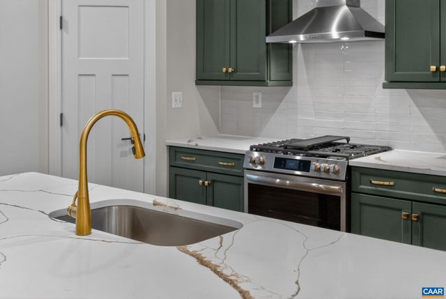1390 MARCELLA ST, Charlottesville, VA 22911