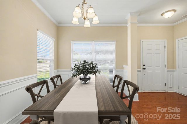 5517 Tipperlinn Way, Charlotte, NC 28278