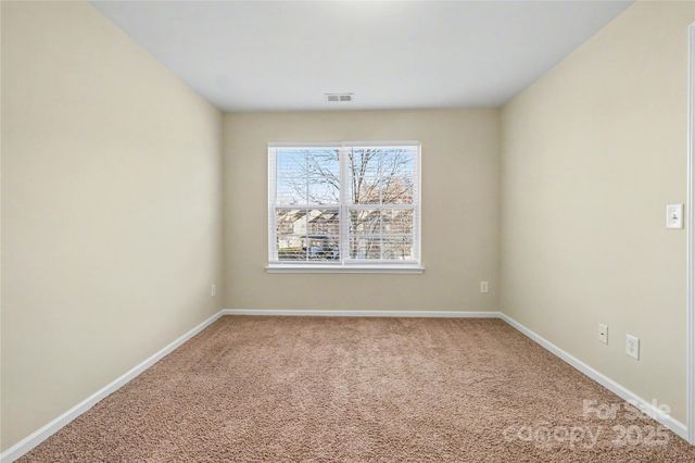 5517 Tipperlinn Way, Charlotte, NC 28278