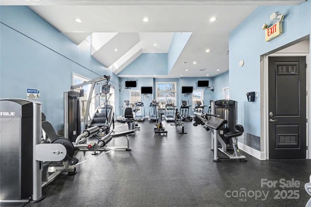 5517 Tipperlinn Way, Charlotte, NC 28278