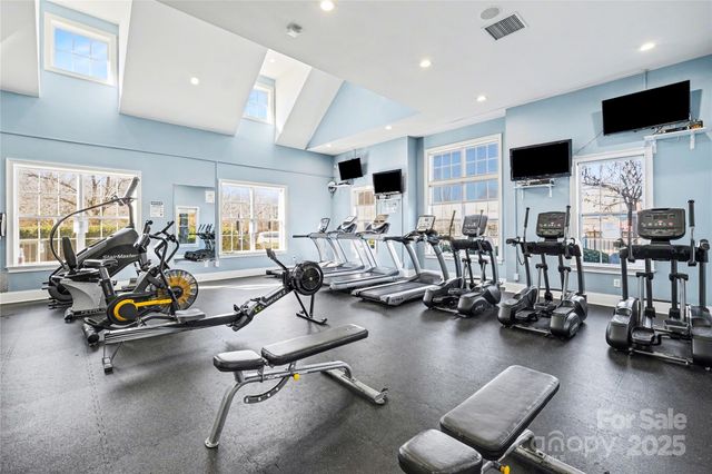 5517 Tipperlinn Way, Charlotte, NC 28278