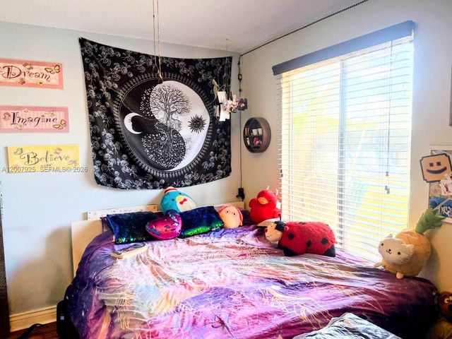 13541 SW 10th Pl, Davie, FL 33325