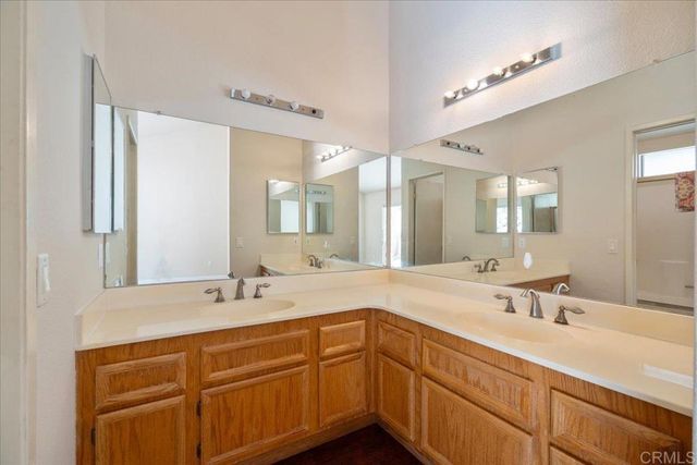 11782 Calle Albara, El Cajon, CA 92019