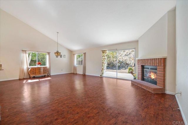 11782 Calle Albara, El Cajon, CA 92019