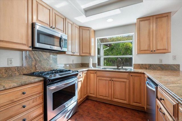 11782 Calle Albara, El Cajon, CA 92019