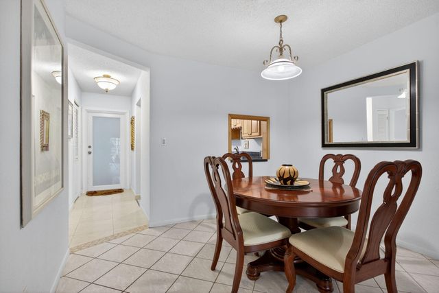 2731 NE 14TH ST Causeway 405, Pompano Beach, FL 33062