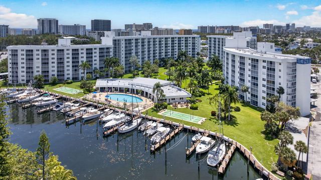 2731 NE 14TH ST Causeway 405, Pompano Beach, FL 33062
