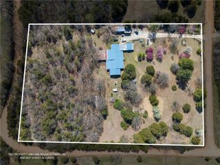 55 CR 639, Berryville, AR 72616