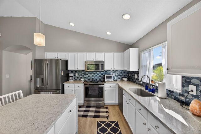 27644 SUGAR LOAF DRIVE, Wesley Chapel, FL 33544