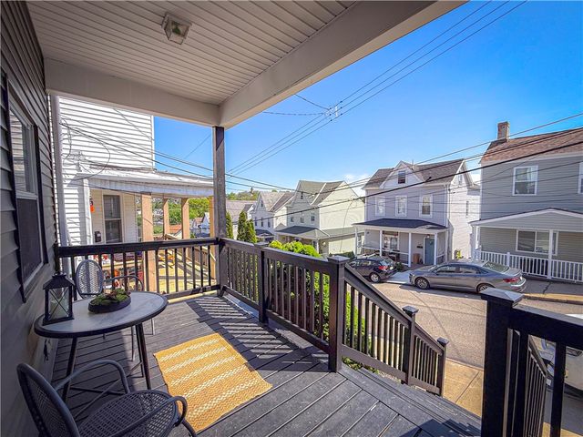 239 Paul St, Mt Washington, PA 15211