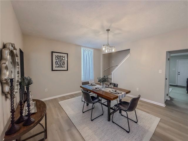 239 Paul St, Mt Washington, PA 15211