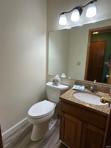 1701 Fairway Drive, Kokomo, IN 46901