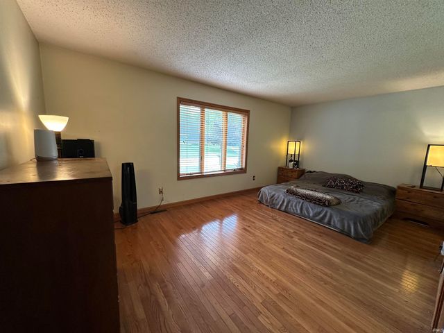 1701 Fairway Drive, Kokomo, IN 46901