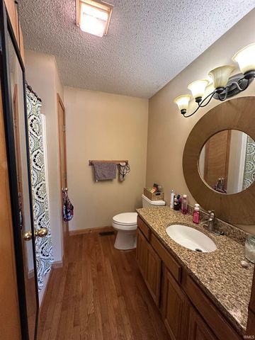 1701 Fairway Drive, Kokomo, IN 46901