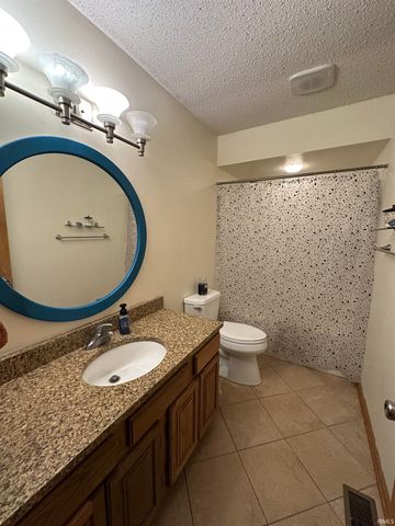 1701 Fairway Drive, Kokomo, IN 46901