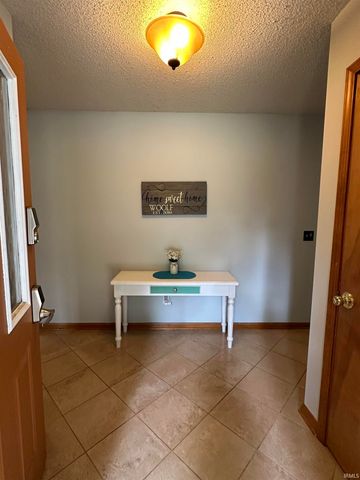 1701 Fairway Drive, Kokomo, IN 46901