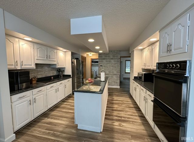 1701 Fairway Drive, Kokomo, IN 46901