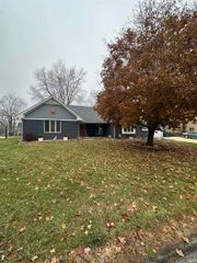 1701 Fairway Drive, Kokomo, IN 46901