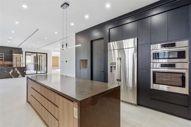801 SE 11th Court, Fort Lauderdale, FL 33316