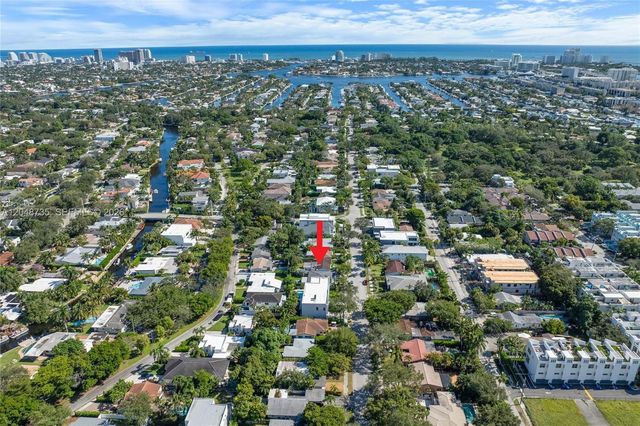 801 SE 11th Court, Fort Lauderdale, FL 33316