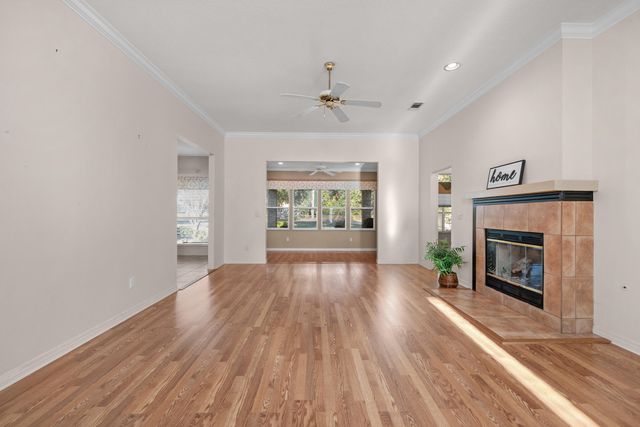 924 Shalimar Point Drive, Shalimar, FL 32579