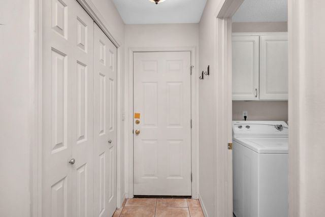 924 Shalimar Point Drive, Shalimar, FL 32579