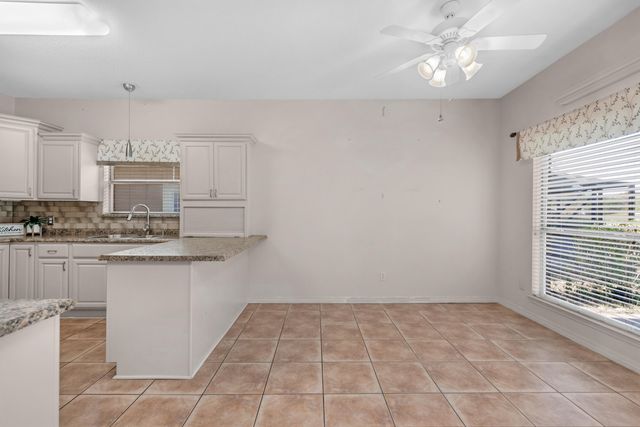 924 Shalimar Point Drive, Shalimar, FL 32579