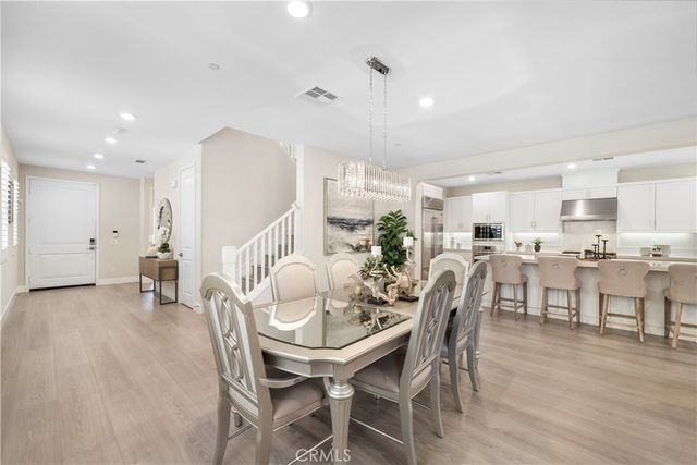 9832 Skylar Avenue, Fountain Valley, CA 92708