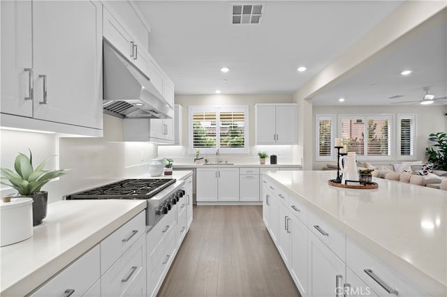 9832 Skylar Avenue, Fountain Valley, CA 92708