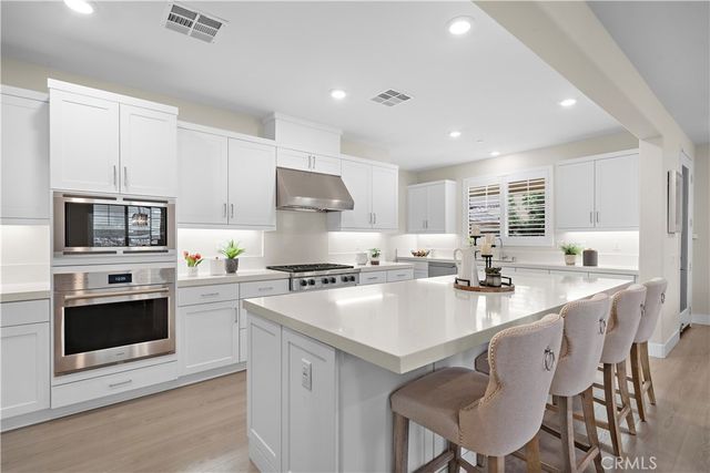 9832 Skylar Avenue, Fountain Valley, CA 92708