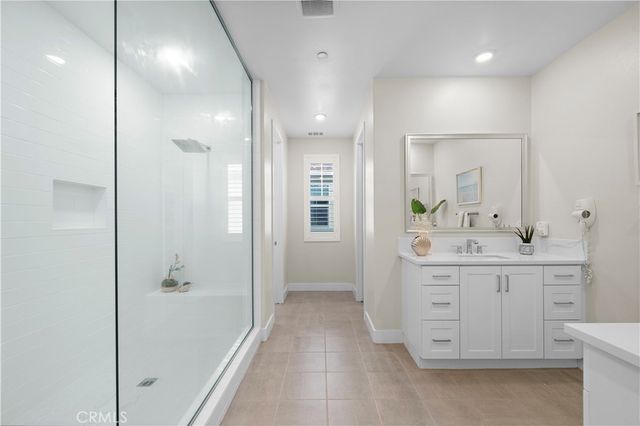 9832 Skylar Avenue, Fountain Valley, CA 92708