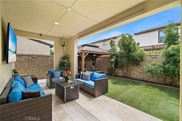 9832 Skylar Avenue, Fountain Valley, CA 92708