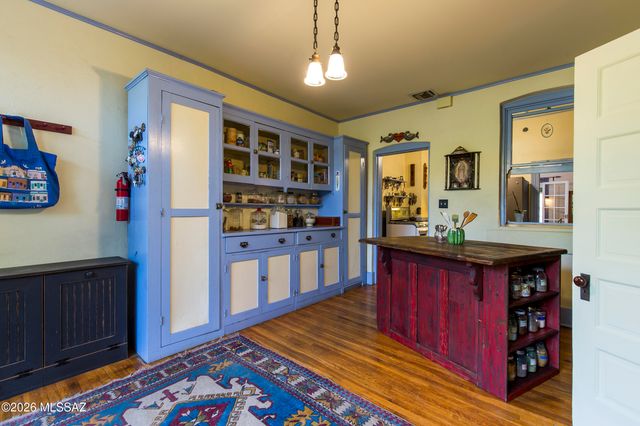 417 N Main Avenue, Tucson, AZ 85701