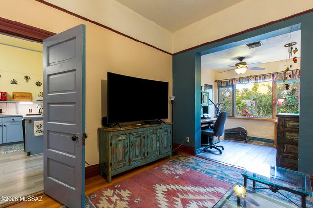 417 N Main Avenue, Tucson, AZ 85701
