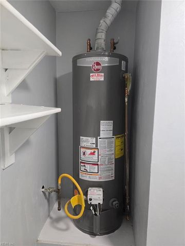 1656 Mantane ARCH, Virginia Beach, VA 23454