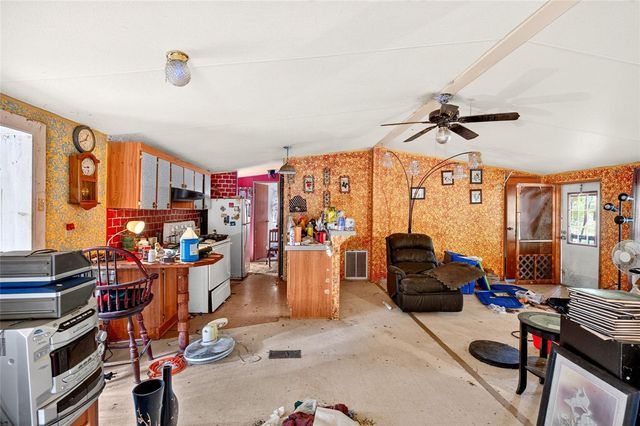 3450 NE 48TH AVENUE, High Springs, FL 32643
